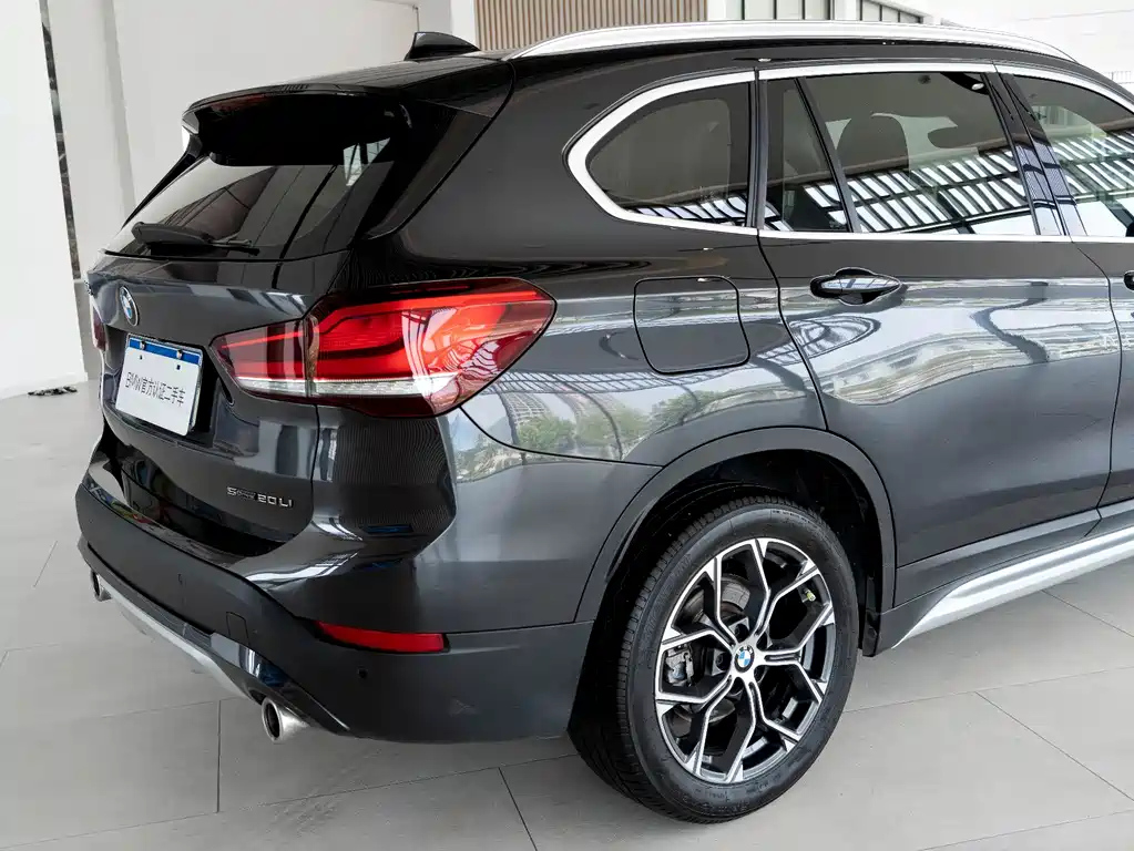 BMW X1 2021