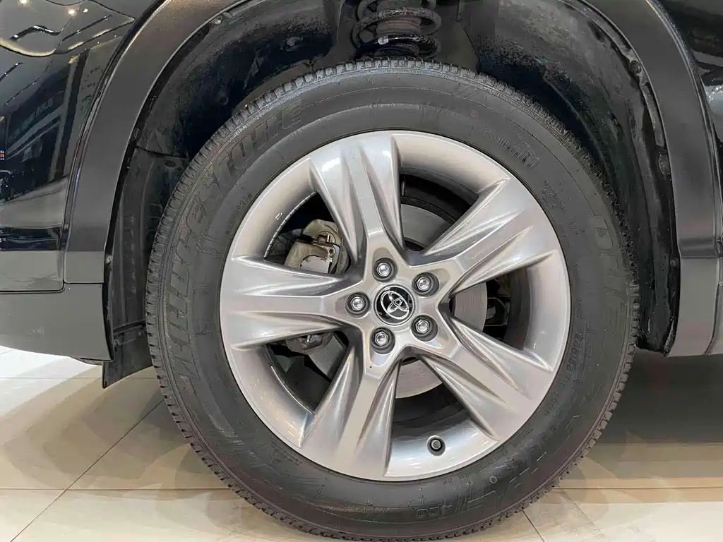 TOYOTA HIGHLANDER 2019