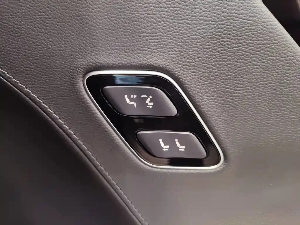 HONGQI HQ9 2023