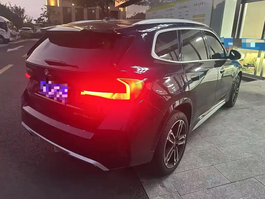 BMW X1 2023
