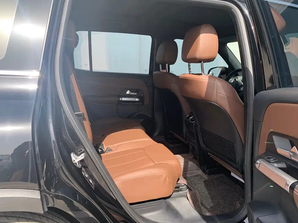 MERCEDES BENZ GLB 2022