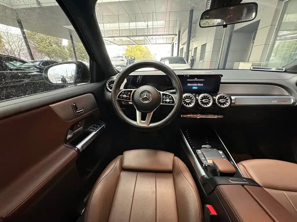 MERCEDES BENZ GLB 2022