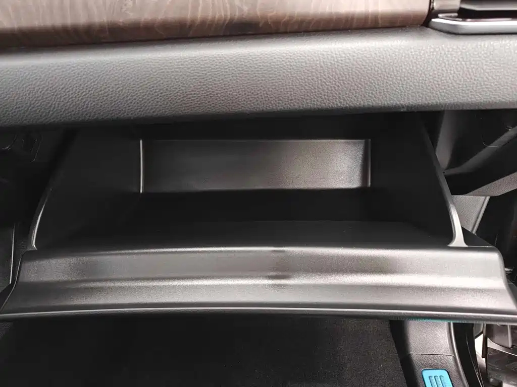 HONDA AVANCIER 2020