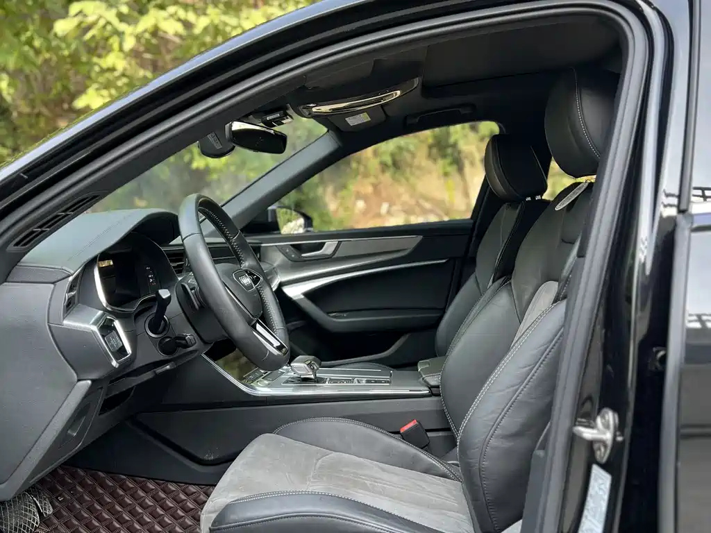 AUDI A6L 2020