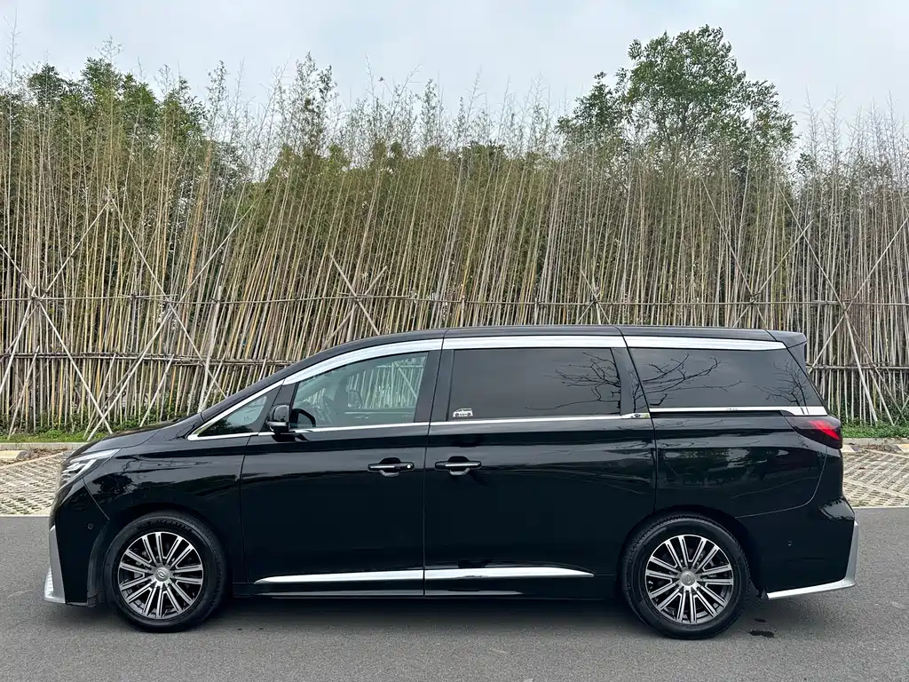 TRUMPCHI M8 2021