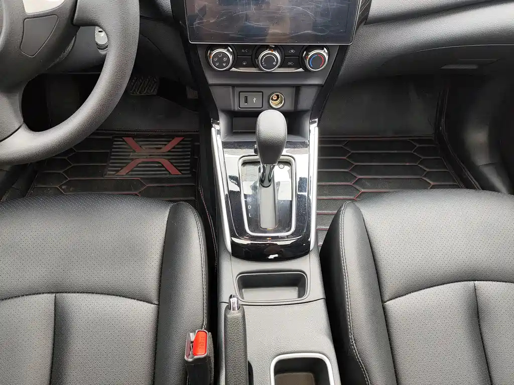 NISSAN SYLPHY 2023