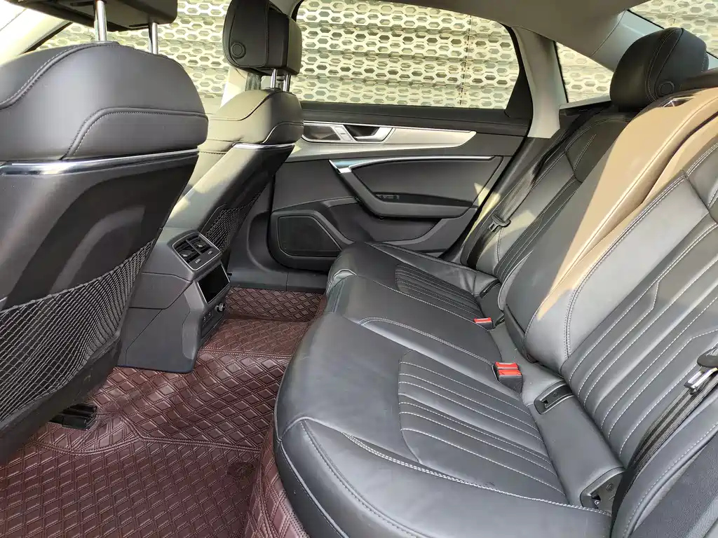 AUDI A6L 2023