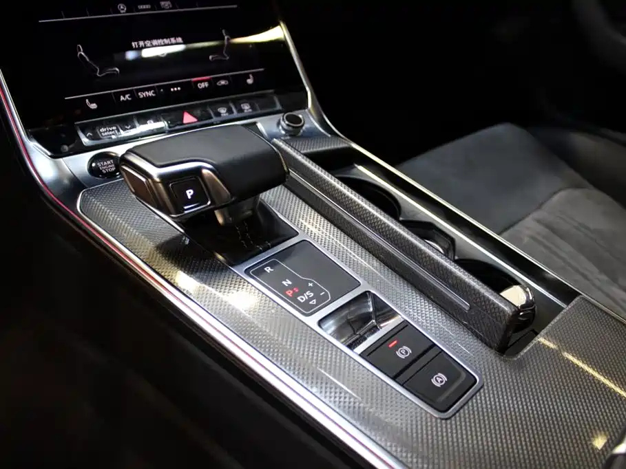 AUDI A6L 2022