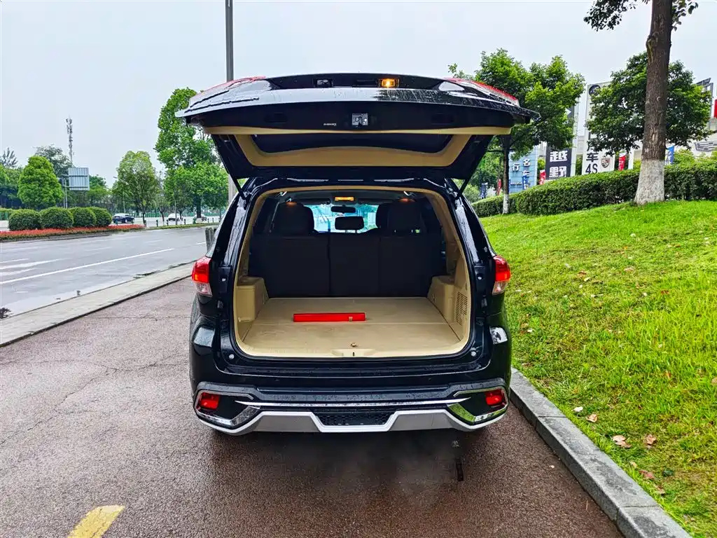 TOYOTA HIGHLANDER 2021