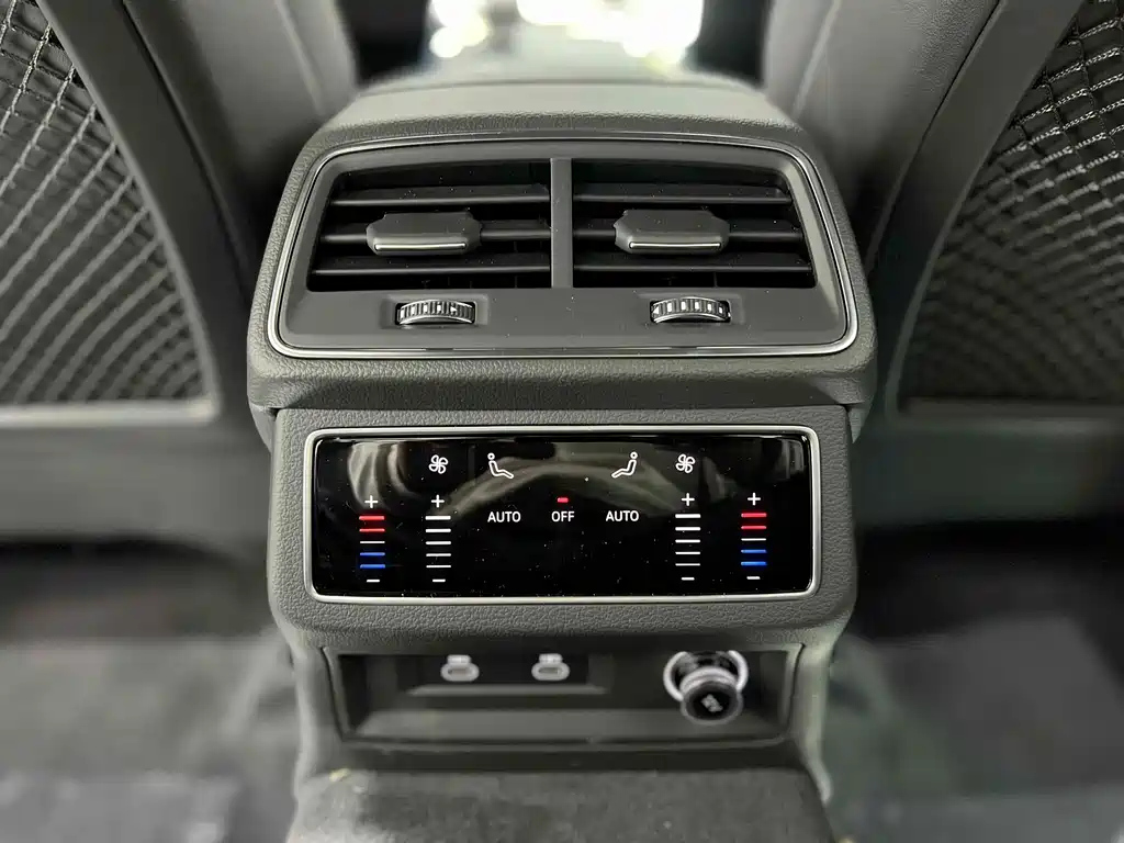 AUDI A6L 2024