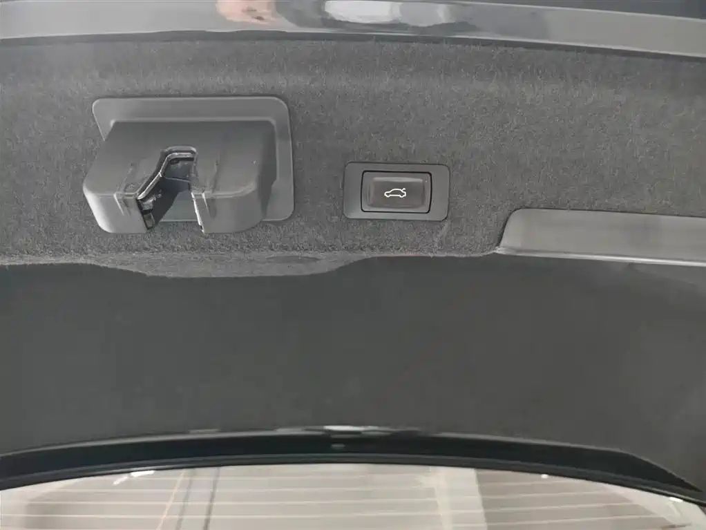 AUDI A6L 2022