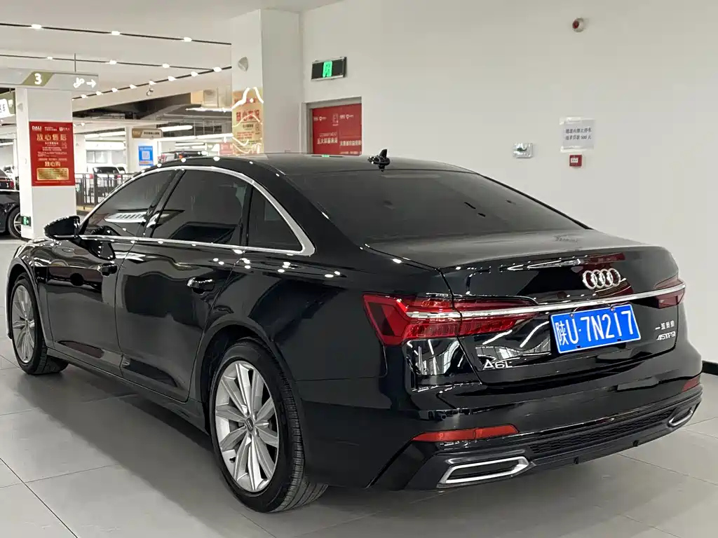 AUDI A6L 2021