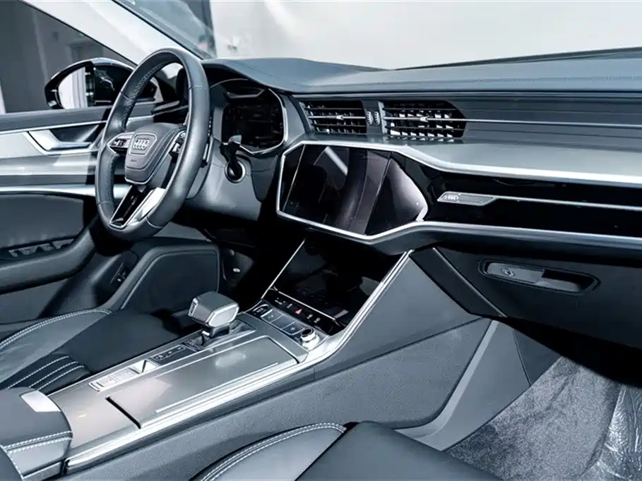 AUDI A6L 2023
