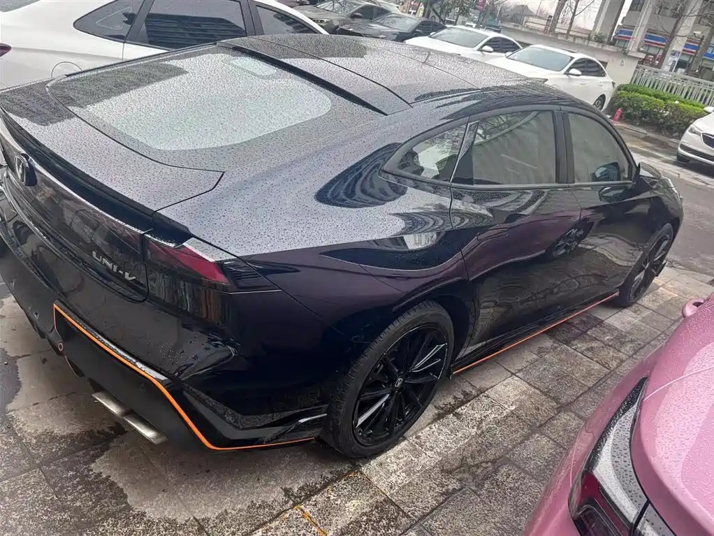 CHANGAN UNI-V 2022