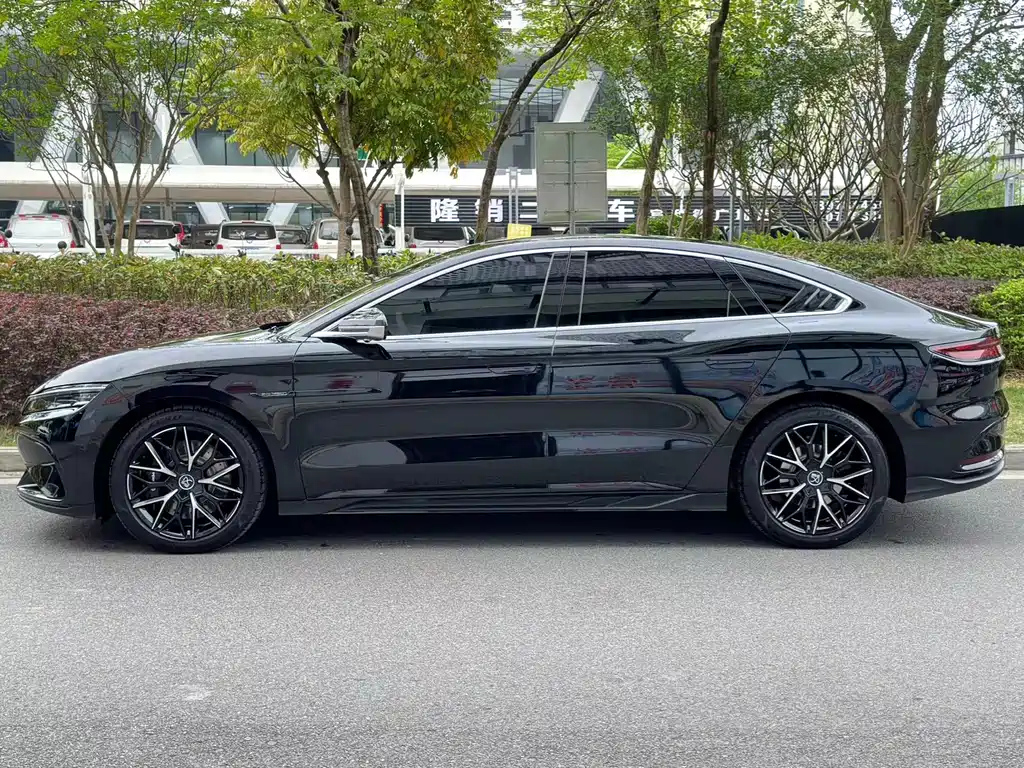 BYD HAN 2022