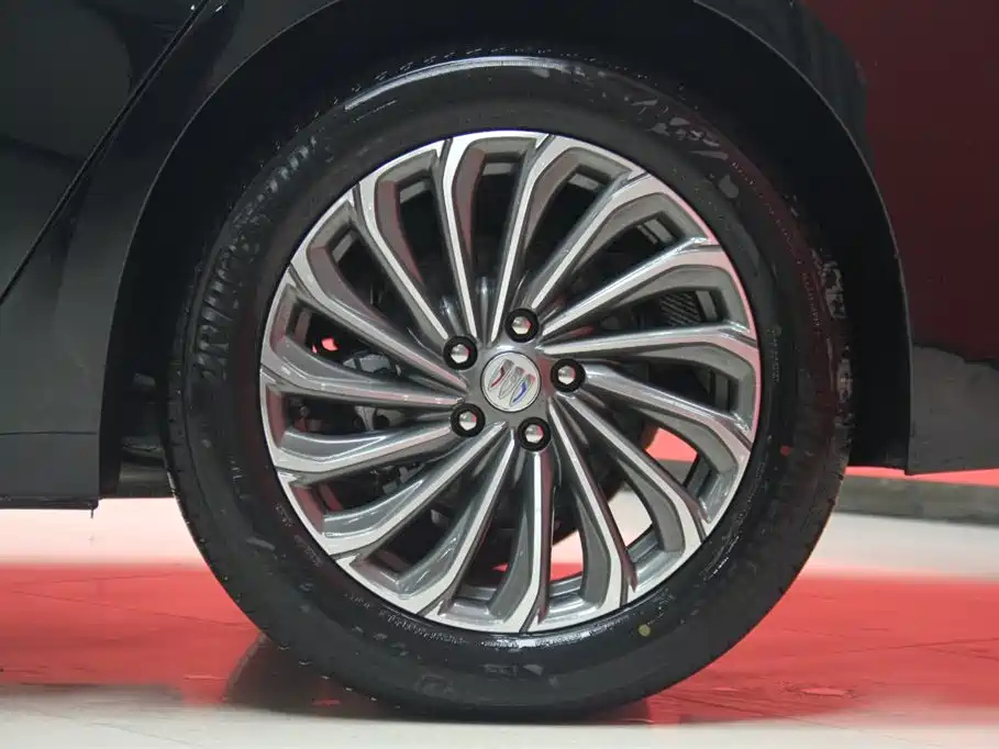 BUICK LACROSSE 2024