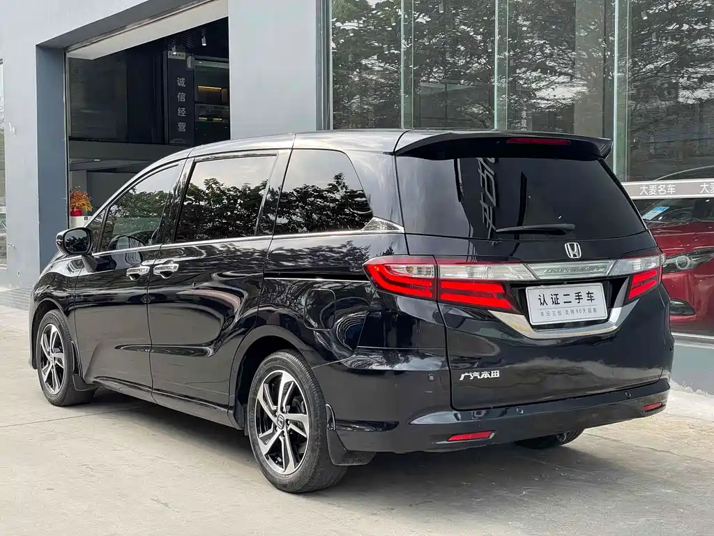HONDA ODYSSEY 2016