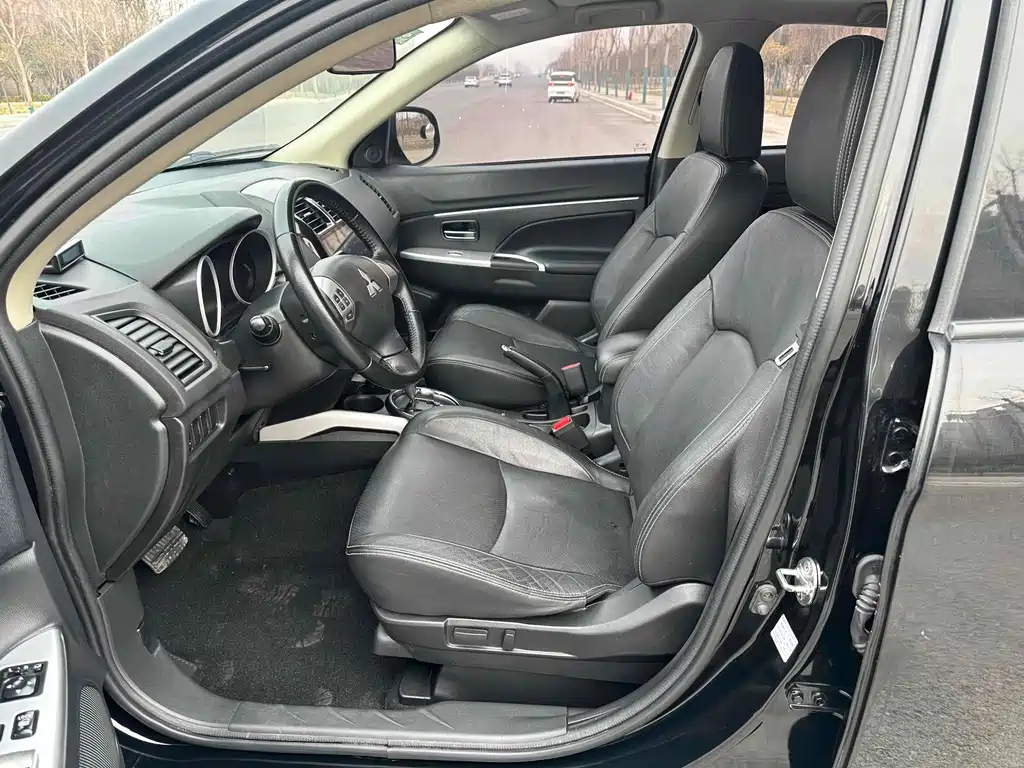 MITSUBISHI ASX ASX 2018