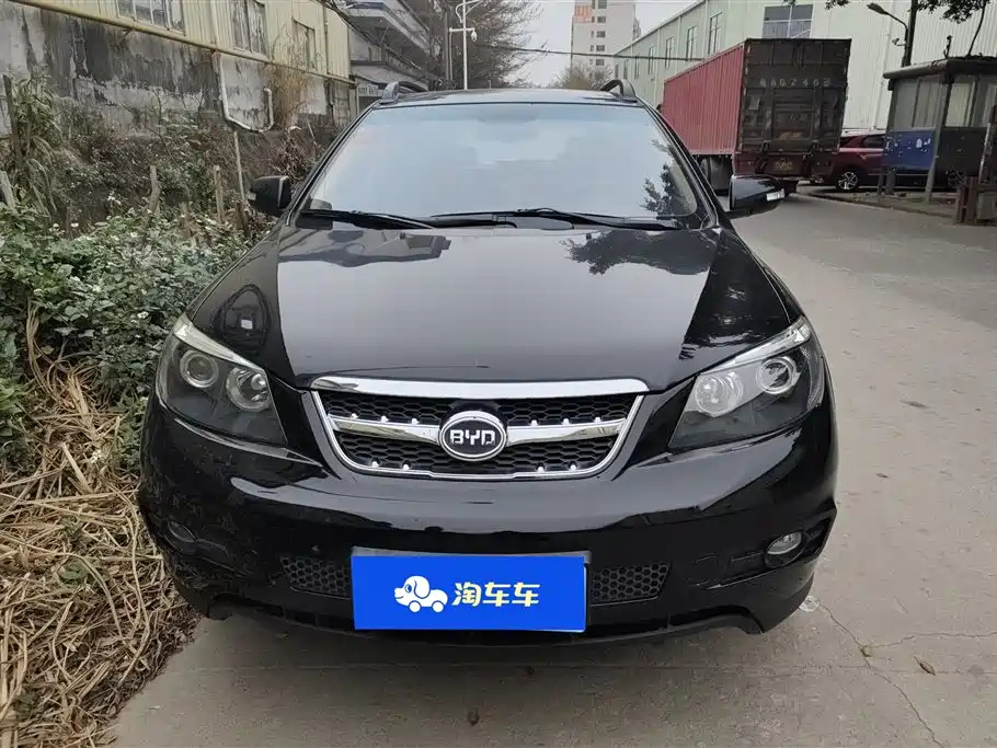 BYD S6 2015