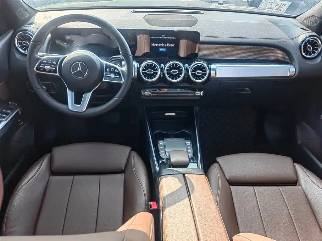 MERCEDES BENZ GLB 2022