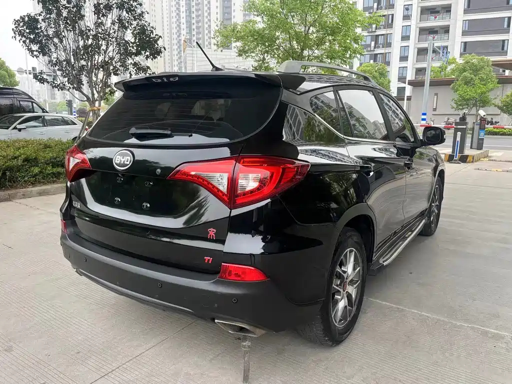 BYD SONG 2016