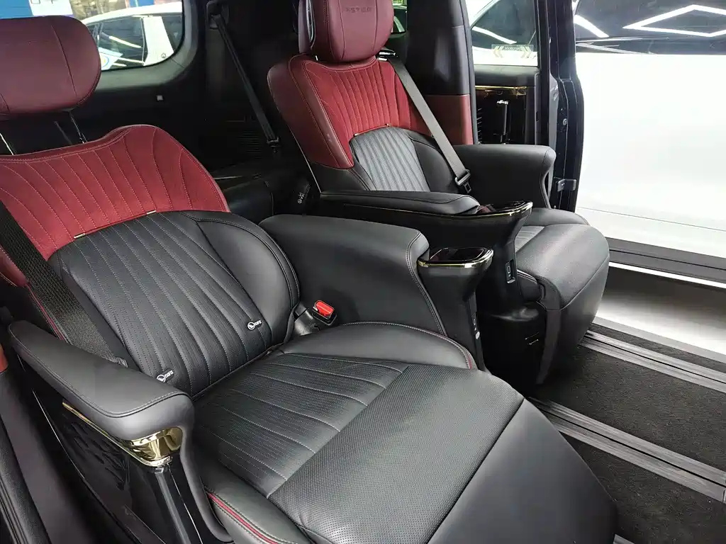 TRUMPCHI M8 2023