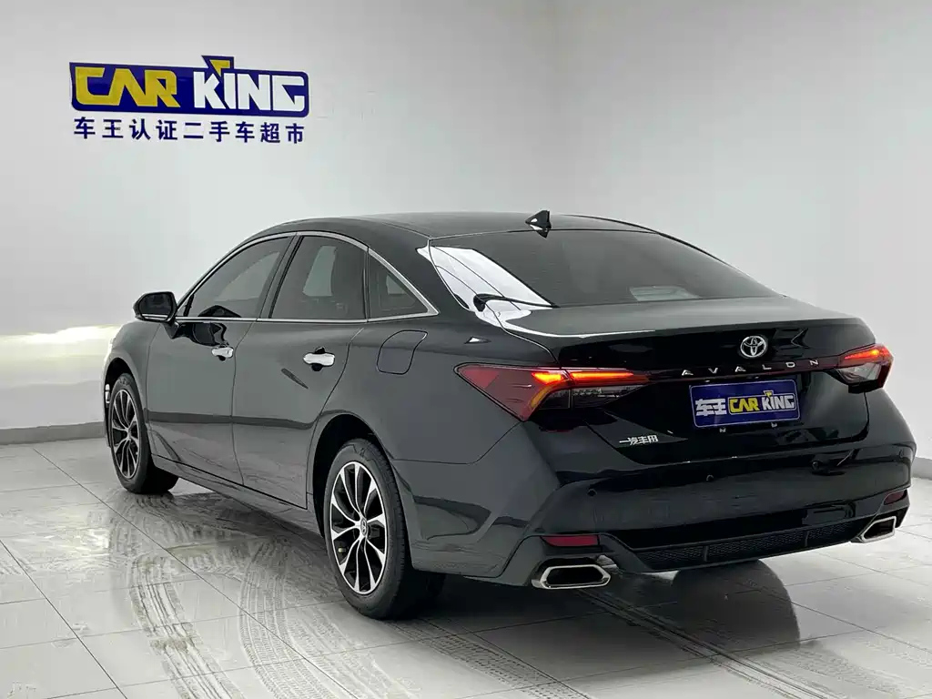 TOYOTA AVALON 2022