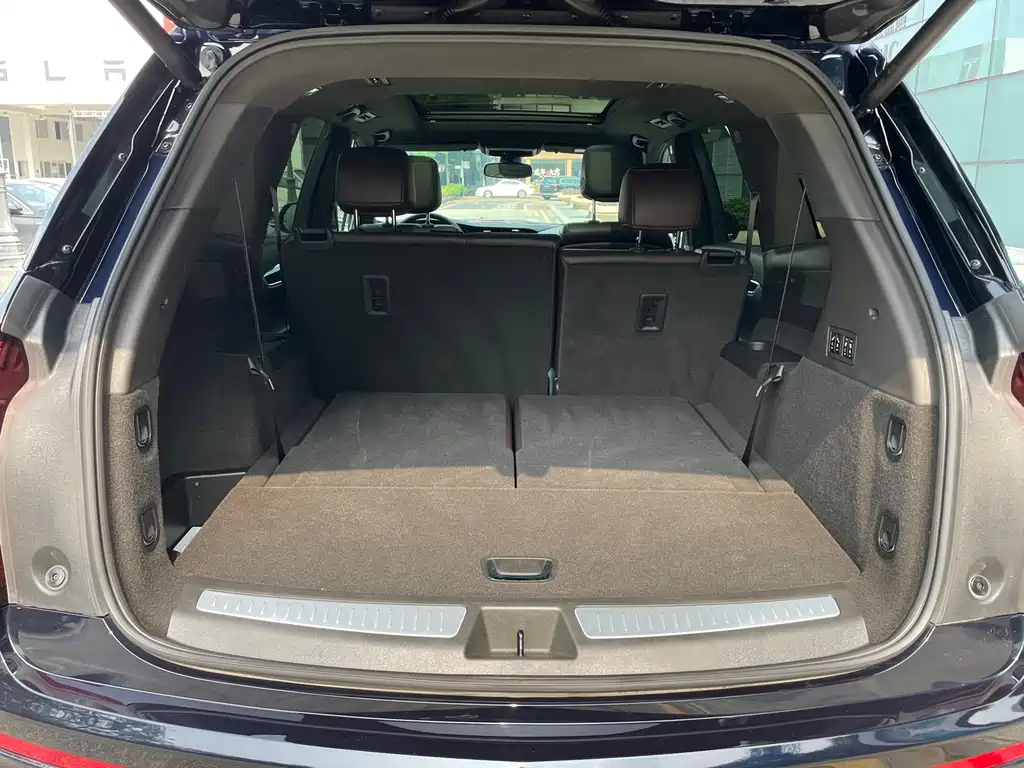 CADILLAC XT6 2021