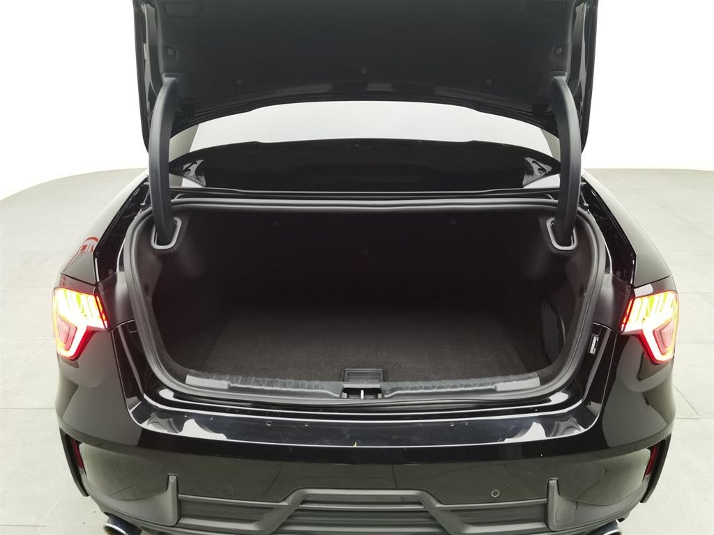 LYNK&CO 03 2018