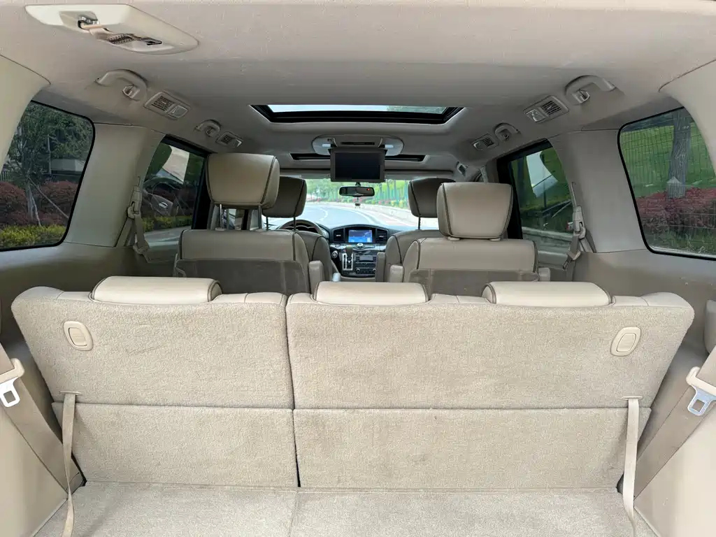 NISSAN QUEST 2014