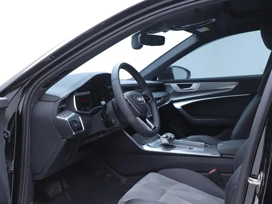 AUDI A6L 2023