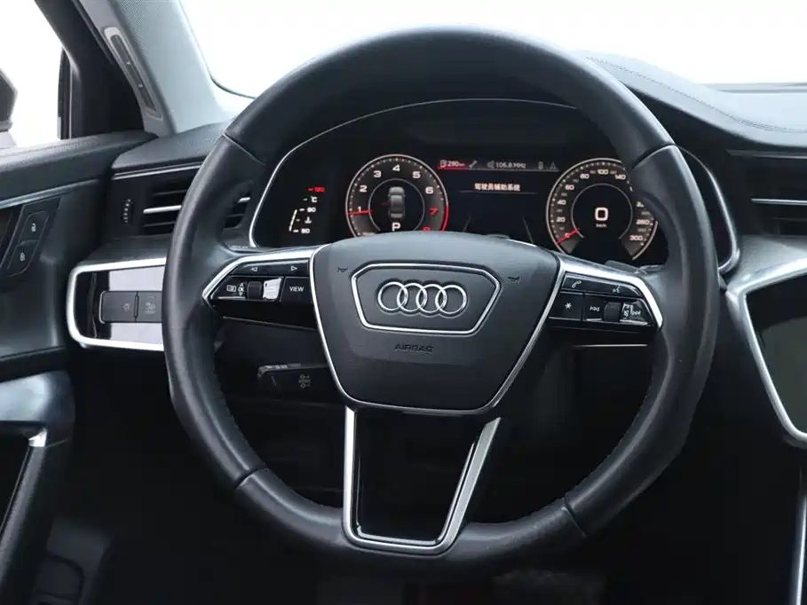AUDI A6L 2020