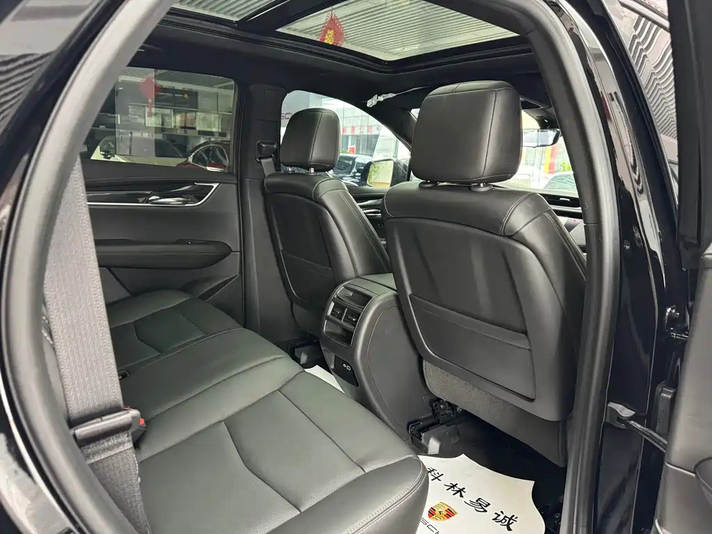 CADILLAC XT5 2020