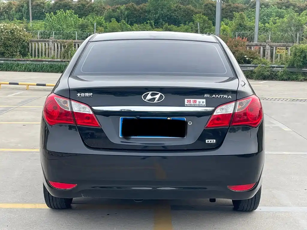 HYUNDAI CELESTA 2014