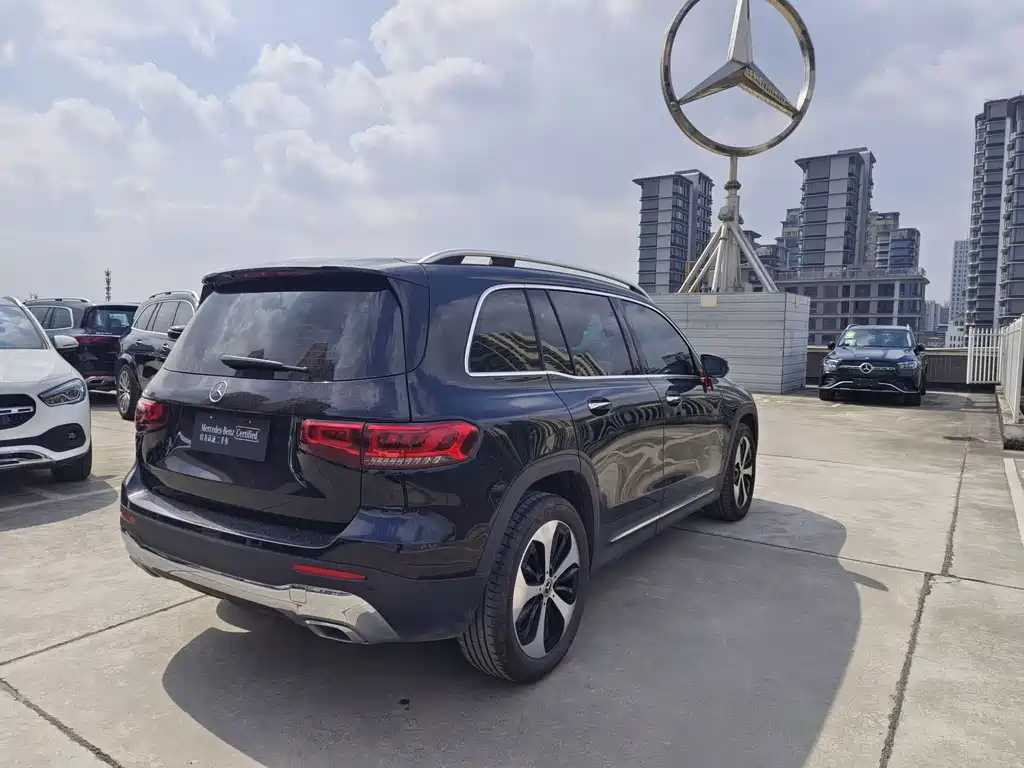 MERCEDES BENZ GLB 2022