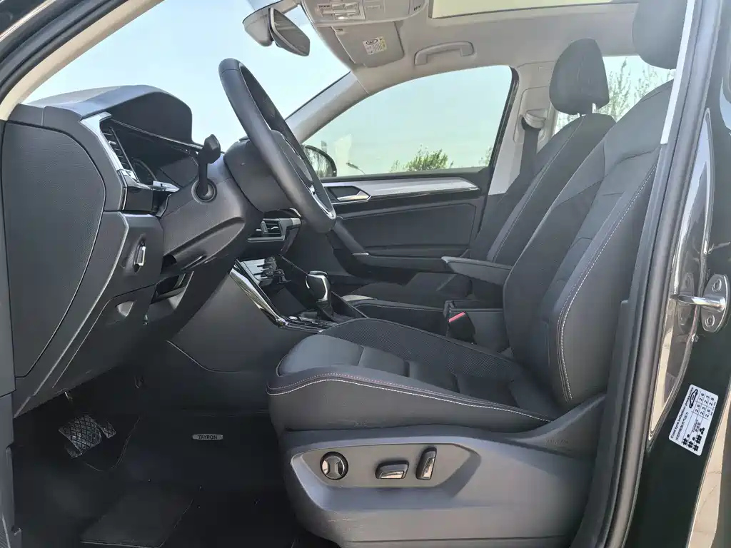 VOLKSWAGEN TAYRON 2022