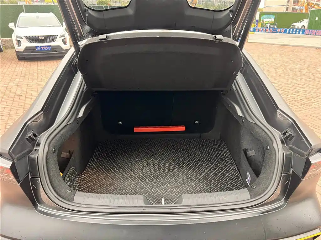 CHANGAN UNI-V 2023