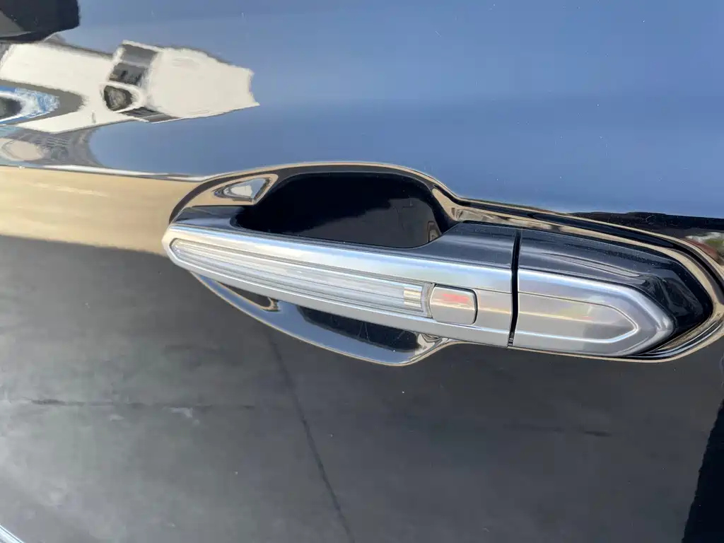 CADILLAC XT5 2021