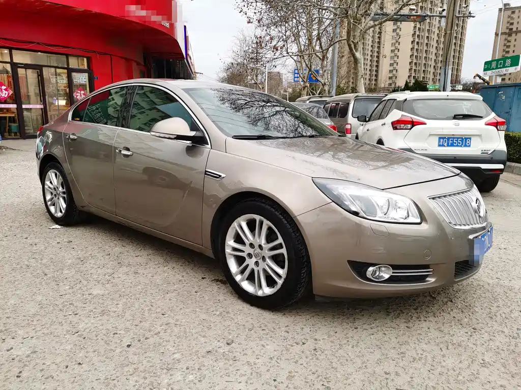 BUICK REGAL 2009