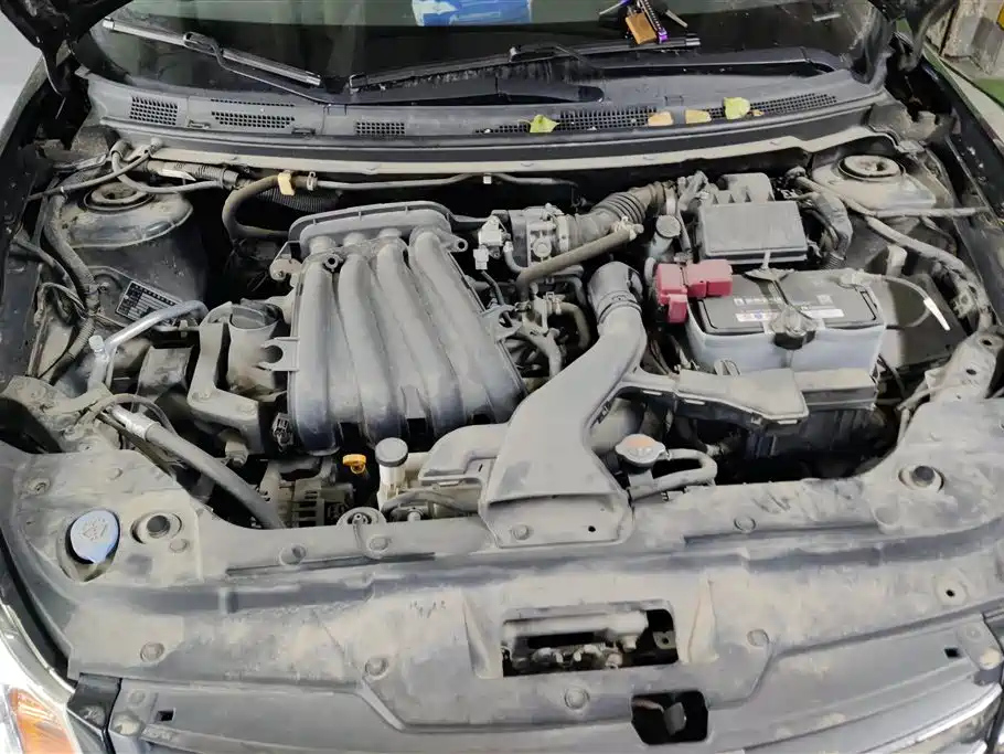 NISSAN SYLPHY 2017