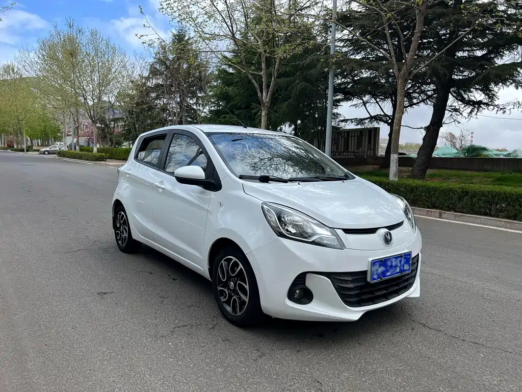 CHANGAN BENBEN 2015