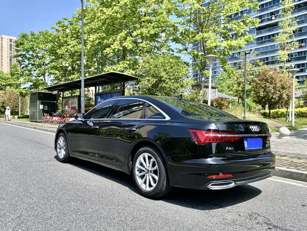 AUDI A6L 2022