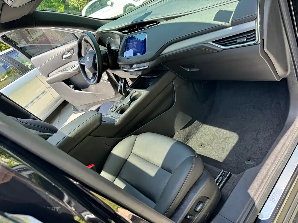 CADILLAC XT4 2020