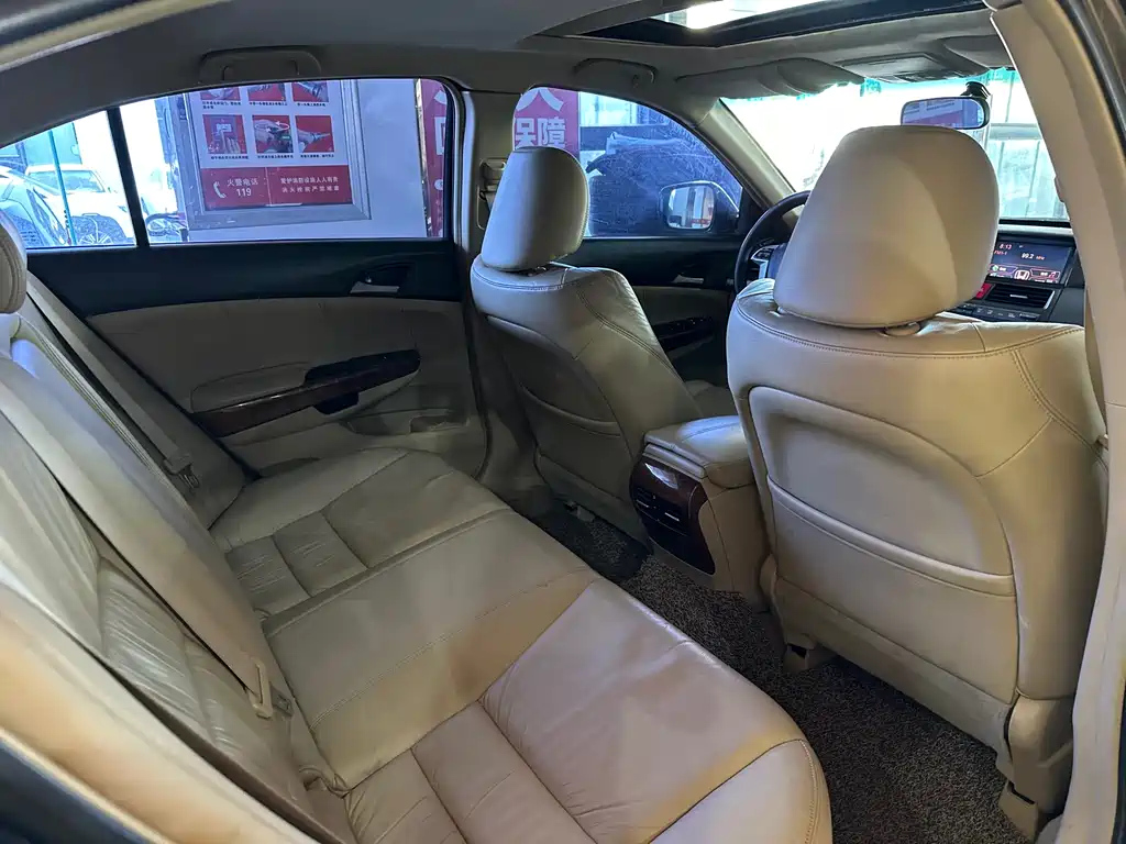 HONDA ACCORD 2011