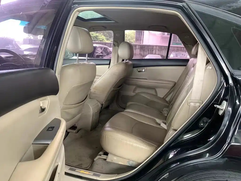 BYD S6 2013