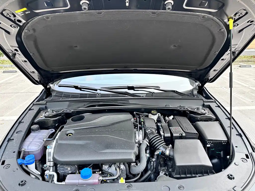 CHANGAN UNI-V 2024