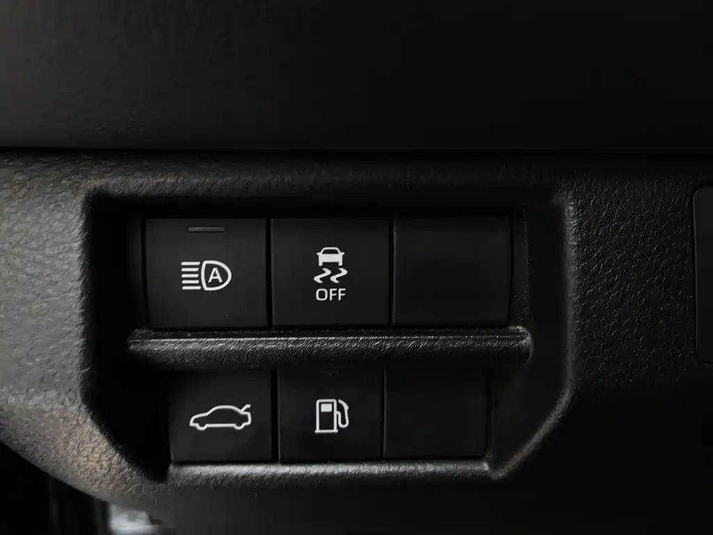 TOYOTA AVALON 2021