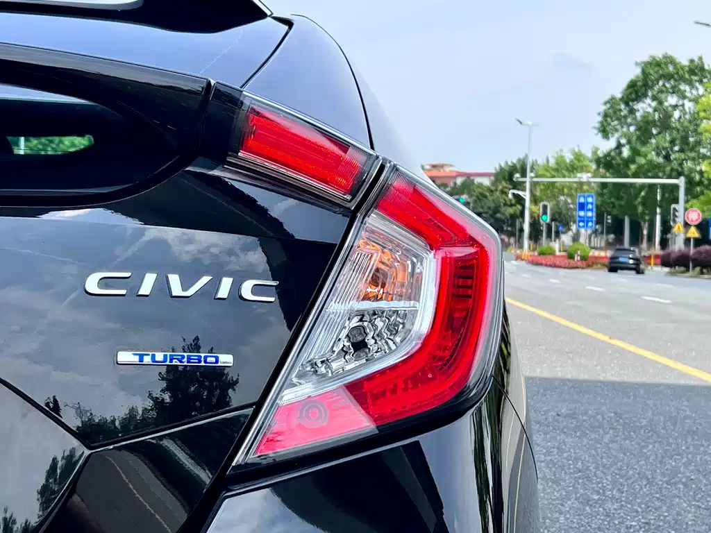 HONDA CIVIC 2021
