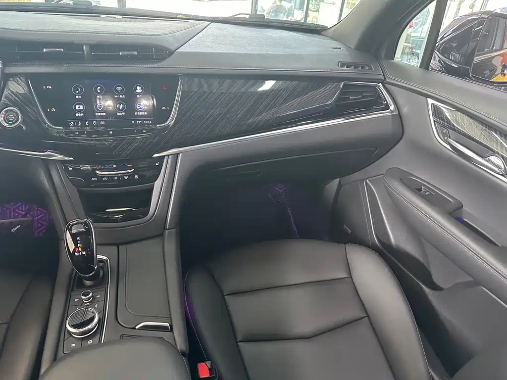 CADILLAC XT6 2020