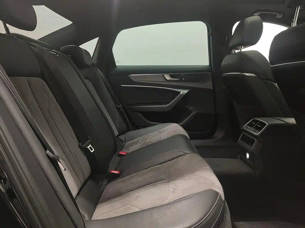 AUDI A6L 2021